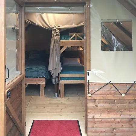 Camping Les Cabanes De L'ouest Chavaniac-Lafayette